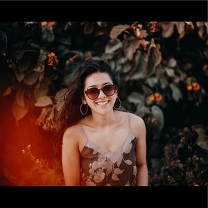 Meet your Posher, Jasmin